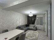 Сдаётся 2-комн. новостройка 77 м², м. 20 января, photo 1 from 8