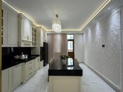 Продаётся 4-комн. новостройка 240 м², Насиминский  р., photo 1 from 8