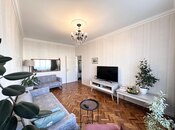 Satılır 4 otaqlı köhnə tikili 85 m², Qara Qarayev m., photo 1 from 8