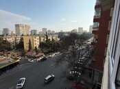 Продаётся 3-комн. вторичка 70 м², м. Насими, photo 3 from 8