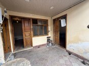 2 otaqlı həyət evi/bağ evi - İnşaatçılar m. - 85 m²
