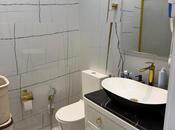 3-комн. новостройка - м. 28 мая - 75 м²