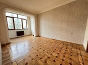 Satılır 3 otaqlı köhnə tikili 73 m², Gənclik m., photo 2 from 8