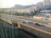 3 otaqlı köhnə tikili - Xalqlar Dostluğu m. - 75 m²