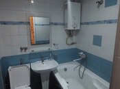 Продаётся 2-комн. вторичка 42 м², м. Нефтчиляр, photo 5 from 6