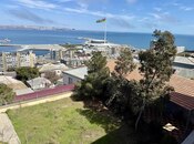9 otaqlı həyət evi/bağ evi - Bayıl q. - 799 m²