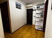 Satılır 5 otaqlı köhnə tikili 130 m², İnşaatçılar m., photo 8 from 8