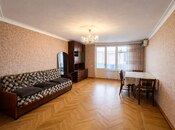 3-комн. вторичка - м. Иншаатчылар - 70 м²