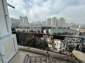 Объявление №6032474 - Баку, м. Элмляр Академиясы, 3-комн., 145 м², 10/18 этаж