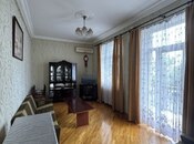 Satılır 2 otaqlı köhnə tikili 45 m², Nizami m., photo 2 from 7