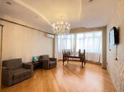 Продаётся 2-комн. новостройка 126.5 м², м. Иншаатчылар, photo 1 from 8