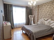 3 otaqlı yeni tikili - 8 Noyabr m. - 130 m²