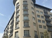 Obyekt - Ağ şəhər q. - 330 m²