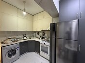 Satılır 2 otaqlı köhnə tikili 65 m², Xalqlar Dostluğu m., photo 7 from 8