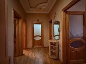 Продаётся 3-комн. вторичка 100 м², пос. Бакиханова, photo 1 from 8