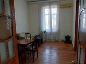 Satılır 3 otaqlı köhnə tikili 57 m², 28 May m., photo 3 from 8