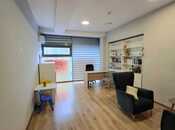 7-комн. офис - м. Элмляр Академиясы - 280 м²