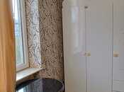 Продаётся 2-комн. вторичка 50 м², м. Элмляр Академиясы, photo 6 from 8