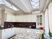 Satılır 4 otaqlı yeni tikili 161 m², 28 May m., photo 1 from 8