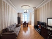 Сдаётся 3-комн. новостройка 110 м², м. Иншаатчылар, photo 1 from 8