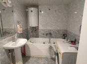 Продаётся 3-комн. вторичка 70 м², м. Низами, photo 8 from 8