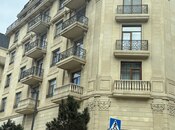 Obyekt - Ağ şəhər q. - 151 m²