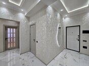 Продаётся 3-комн. новостройка 92 м², м. Кара Караев, photo 1 from 8