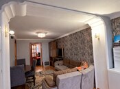 Satılır 2 otaqlı köhnə tikili 57 m², Qara Qarayev m., photo 3 from 8