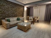 Сдаётся 3-комн. новостройка 140 м², м. Низами, photo 2 from 8