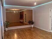 Satılır 5 otaqlı köhnə tikili 130 m², Xalqlar Dostluğu m., photo 1 from 8