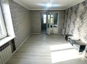 Satılır 3 otaqlı köhnə tikili 65 m², Qara Qarayev m., photo 2 from 8