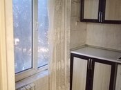 İcarəyə verilir 2 otaqlı köhnə tikili 60 m², Elmlər Akademiyası m., photo 2 from 8