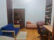 Satılır 4 otaqlı köhnə tikili 90 m², Sahil m., photo 7 from 8