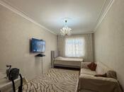 Satılır 2 otaqlı köhnə tikili 64 m², Əhmədli m., photo 1 from 8