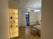 3-комн. новостройка - Насиминский  р. - 130 м²