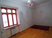 Satılır 2 otaqlı köhnə tikili 65 m², Elmlər Akademiyası m., photo 4 from 8