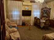 Satılır 3 otaqlı köhnə tikili 70 m², Azadlıq Prospekti m., photo 1 from 8