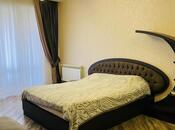 4-комн. новостройка - м. 28 мая - 200 м²