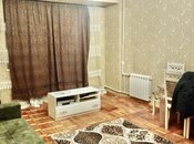 Продаётся 2-комн. вторичка 57 м², м. Нефтчиляр, photo 3 from 8
