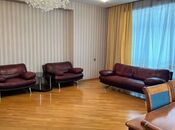 Сдаётся 2-комн. новостройка 70 м², м. 20 января, photo 2 from 8