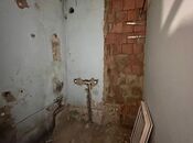 Satılır 4 otaqlı köhnə tikili 110 m², Yeni Yasamal q., photo 4 from 4