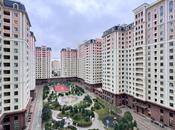 Продаётся 2-комн. новостройка 86 м², м. Элмляр Академиясы, photo 1 from 8