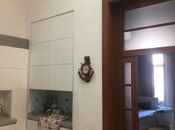 Satılır 4 otaqlı köhnə tikili 138 m², Sahil m., photo 7 from 8