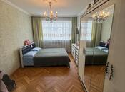 Satılır 3 otaqlı köhnə tikili 80 m², İnşaatçılar m., photo 7 from 8