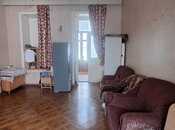 Satılır 3 otaqlı köhnə tikili 140 m², 28 May m., photo 7 from 8