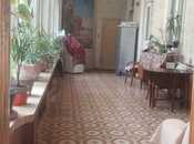 Satılır 3 otaqlı köhnə tikili 140 m², 28 May m., photo 3 from 8