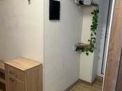 Сдаётся 3-комн. вторичка 70 м², м. Низами, photo 2 from 8