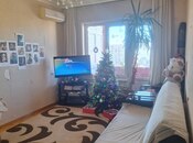 Satılır 2 otaqlı köhnə tikili 65 m², Əhmədli m., photo 1 from 8