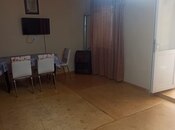 2 otaqlı həyət evi/bağ evi - İnşaatçılar m. - 50 m²