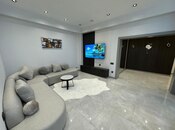 Сдаётся 3-комн. новостройка 100 м², м. 28 мая, photo 1 from 8